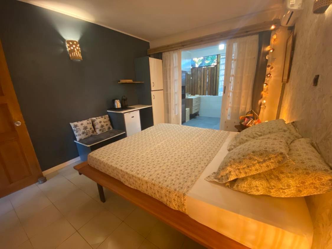 Ti Kaz Lo Ker Chambre D'Hote Chez L'Habitant Saint-Joseph Exteriör bild